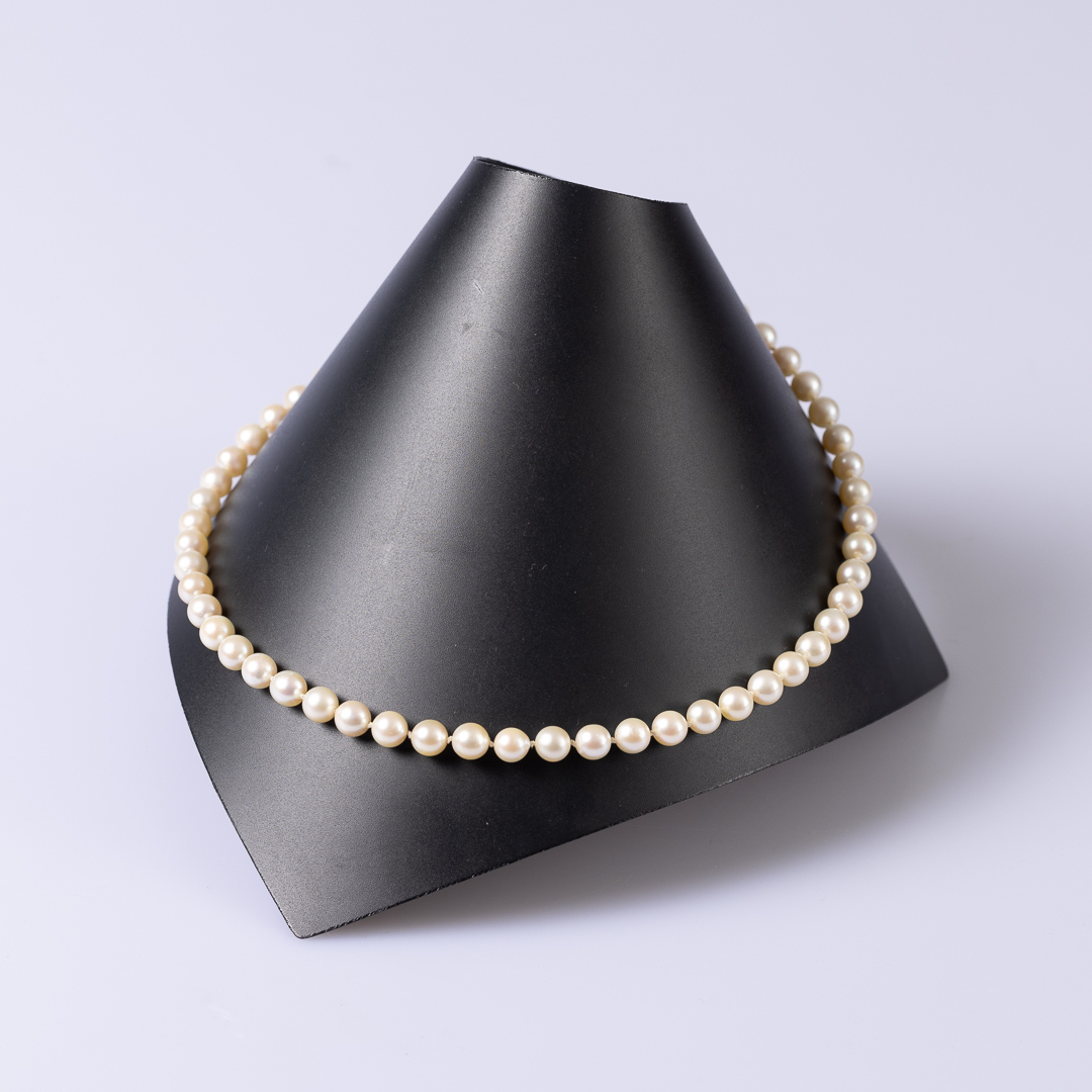 016654 Perlenkette