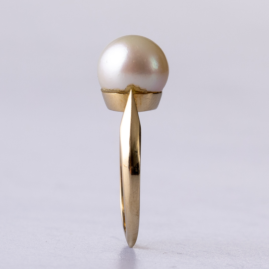 4421503 Akoyaperlenring Gelbgold